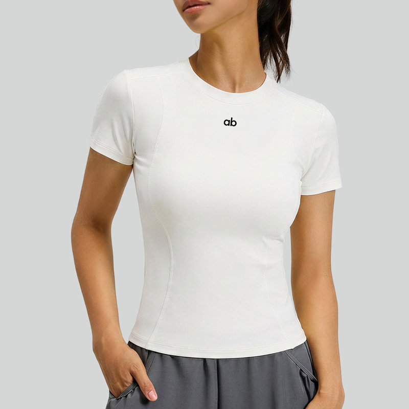 T Shirt Tight Fit - Letnia koszulka do jogi w nowym